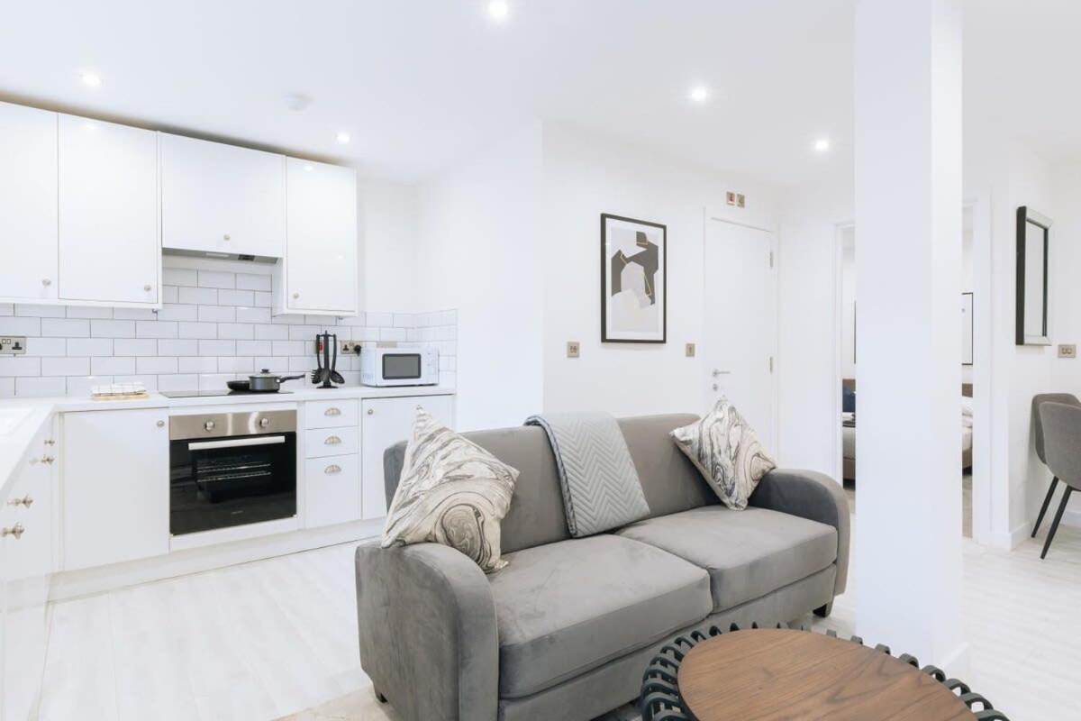 Modern 1 Bedroom Apartment In Central Ipswich Exterior foto