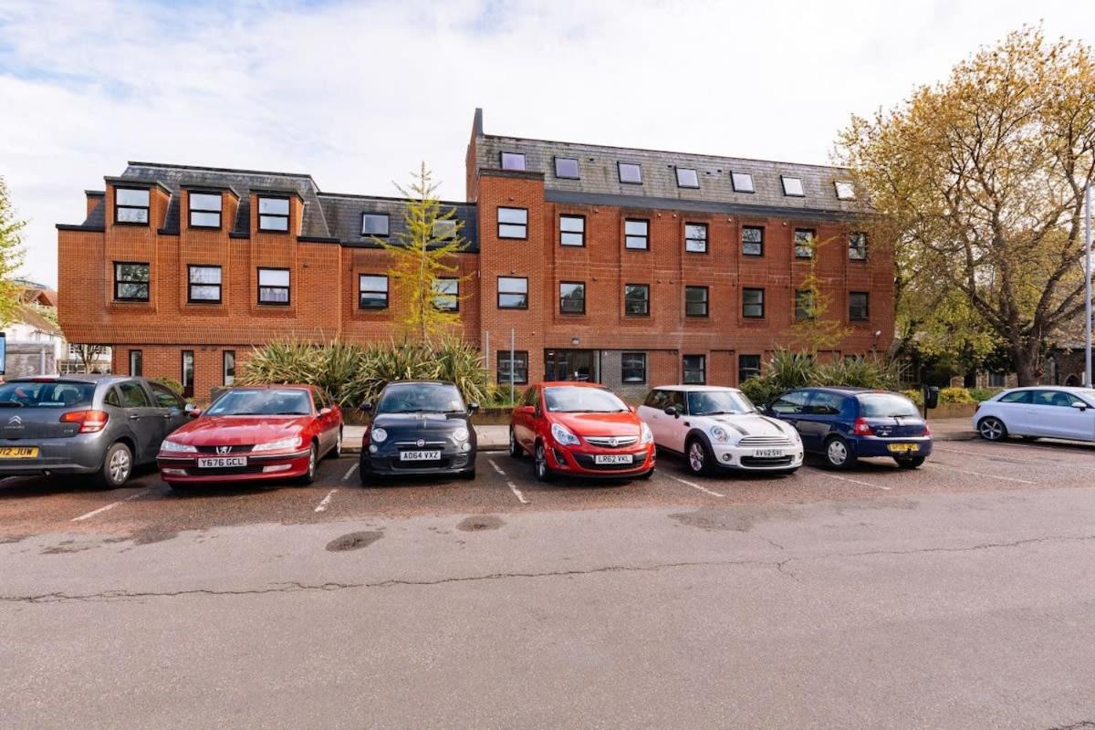 Modern 1 Bedroom Apartment In Central Ipswich Exterior foto